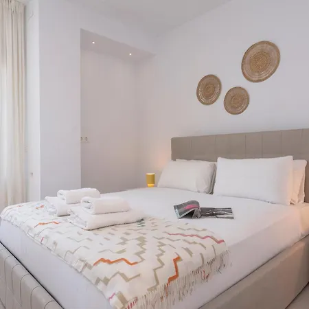 Puerto Banus Bliss By Rent Me * Марбелья
